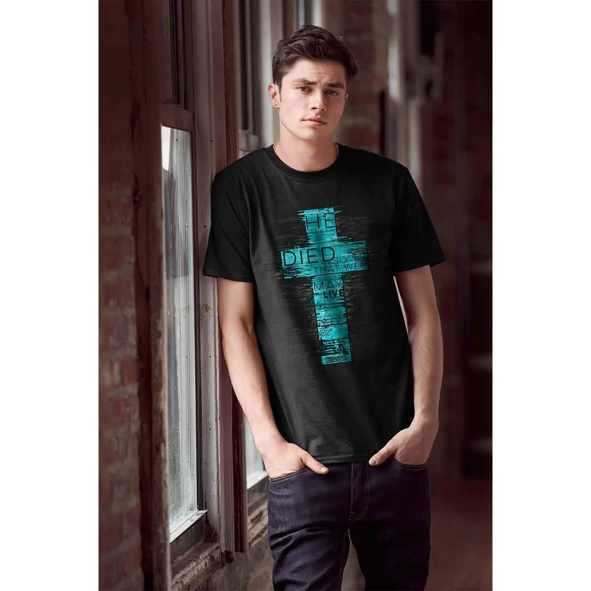 He died so that we may live – Kerusso® T-Shirt – Model