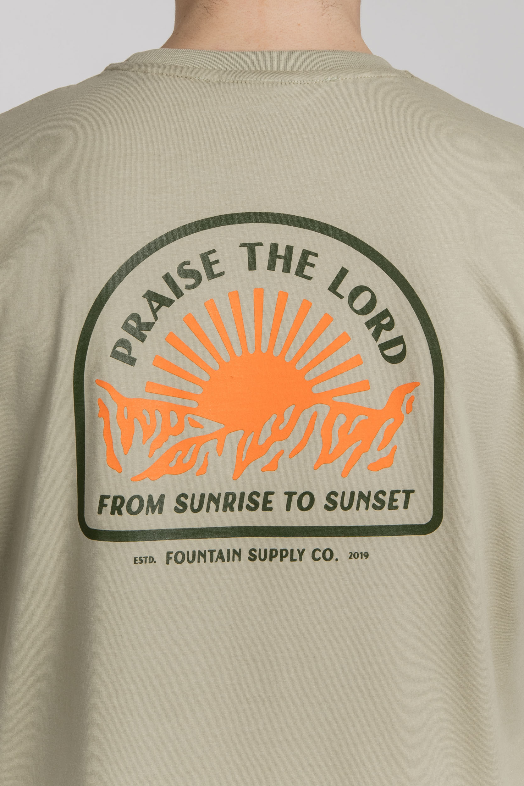 Praise the lord – Light Khaki– T-Shirt Fountain Supply