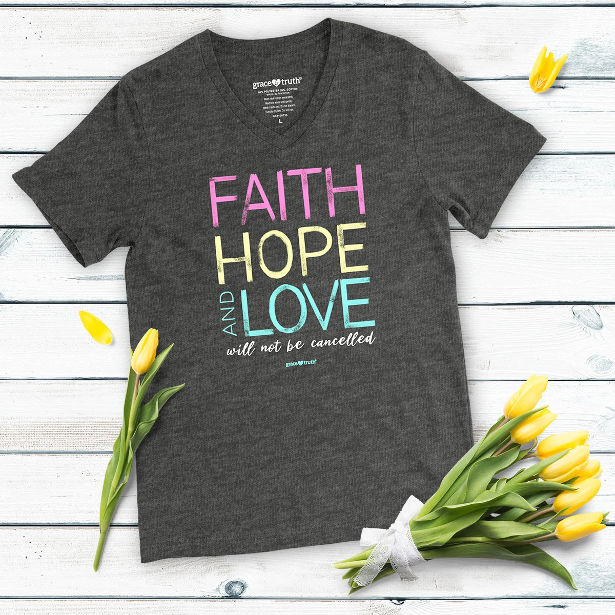 Faith Hope Love – grace & truth ® Girlie-Shirt